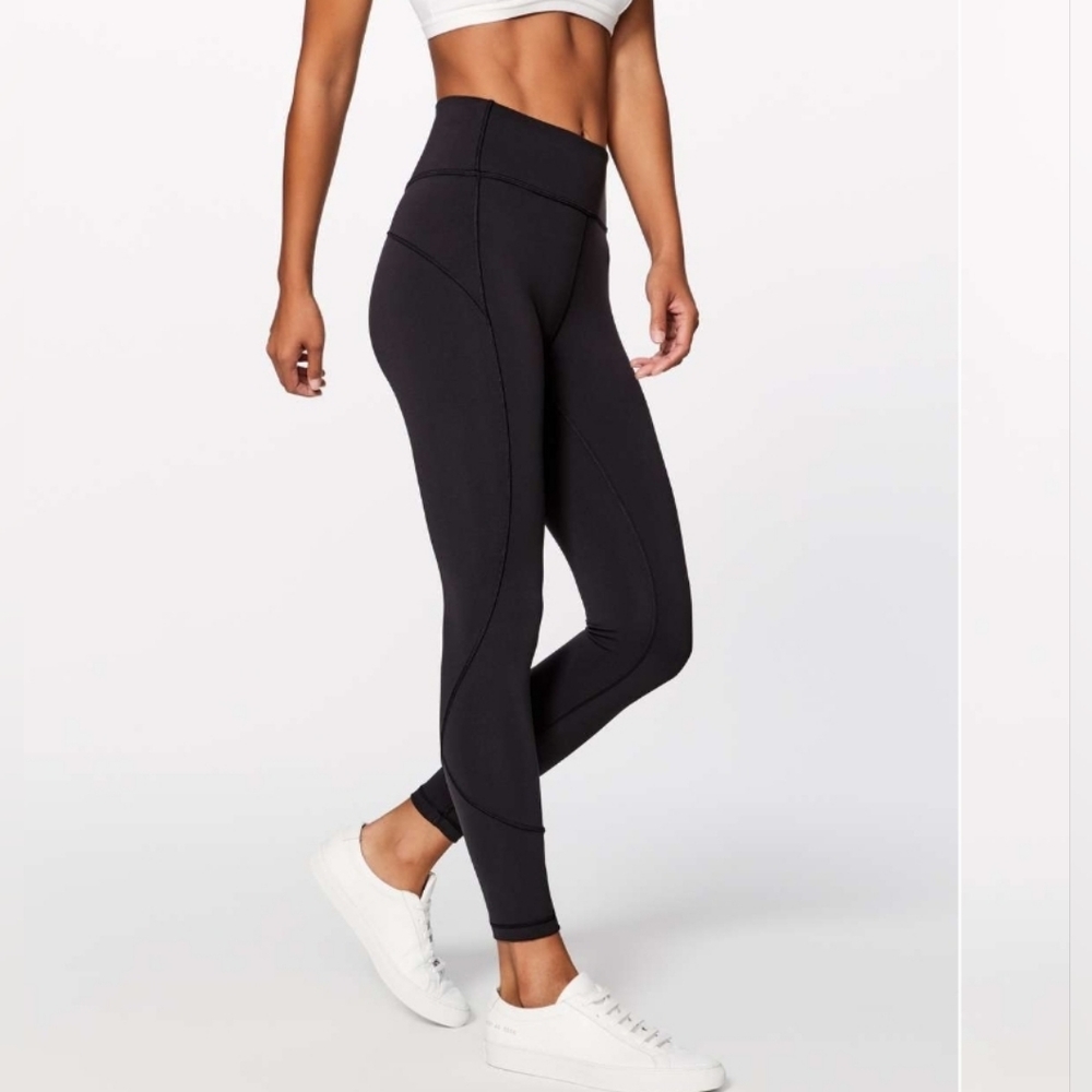Lululemon In Movement 7/8 Tight 25" Everlux Black Size 6